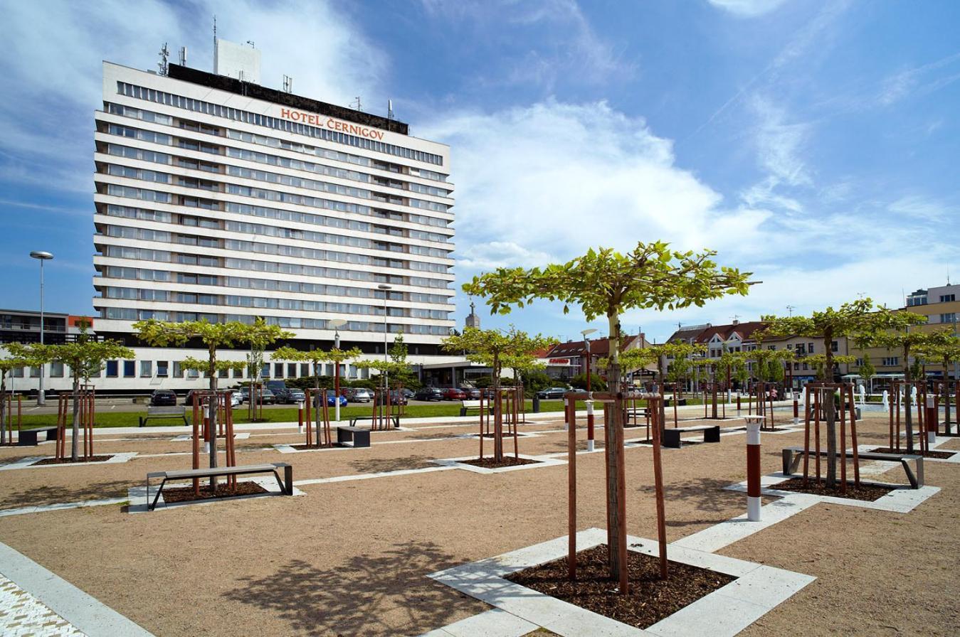 Hotel Cernigov Hradec Králové Exterior foto